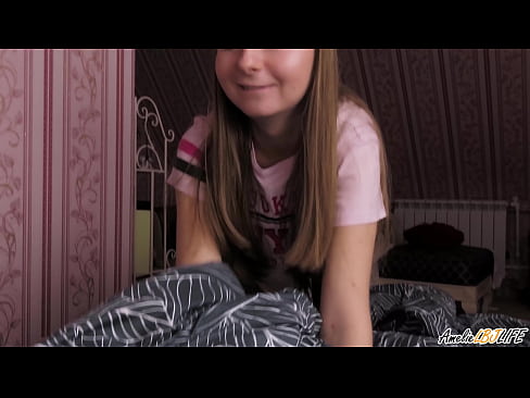 ❤️ Бландынка глыбока адсмоктвае сяброўку і атрымлівае сперму ў рот ❤ Супер сэкс у нас ❌️❤